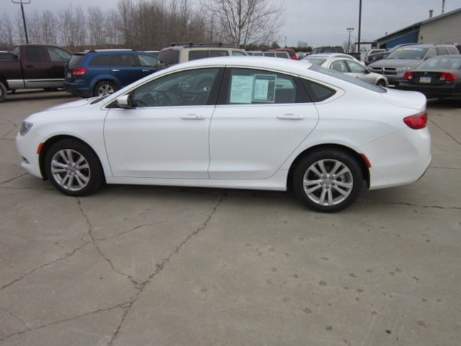 Used 2015 Chrysler 200 Sedan White For Sale In Edinboro Pa Stock
