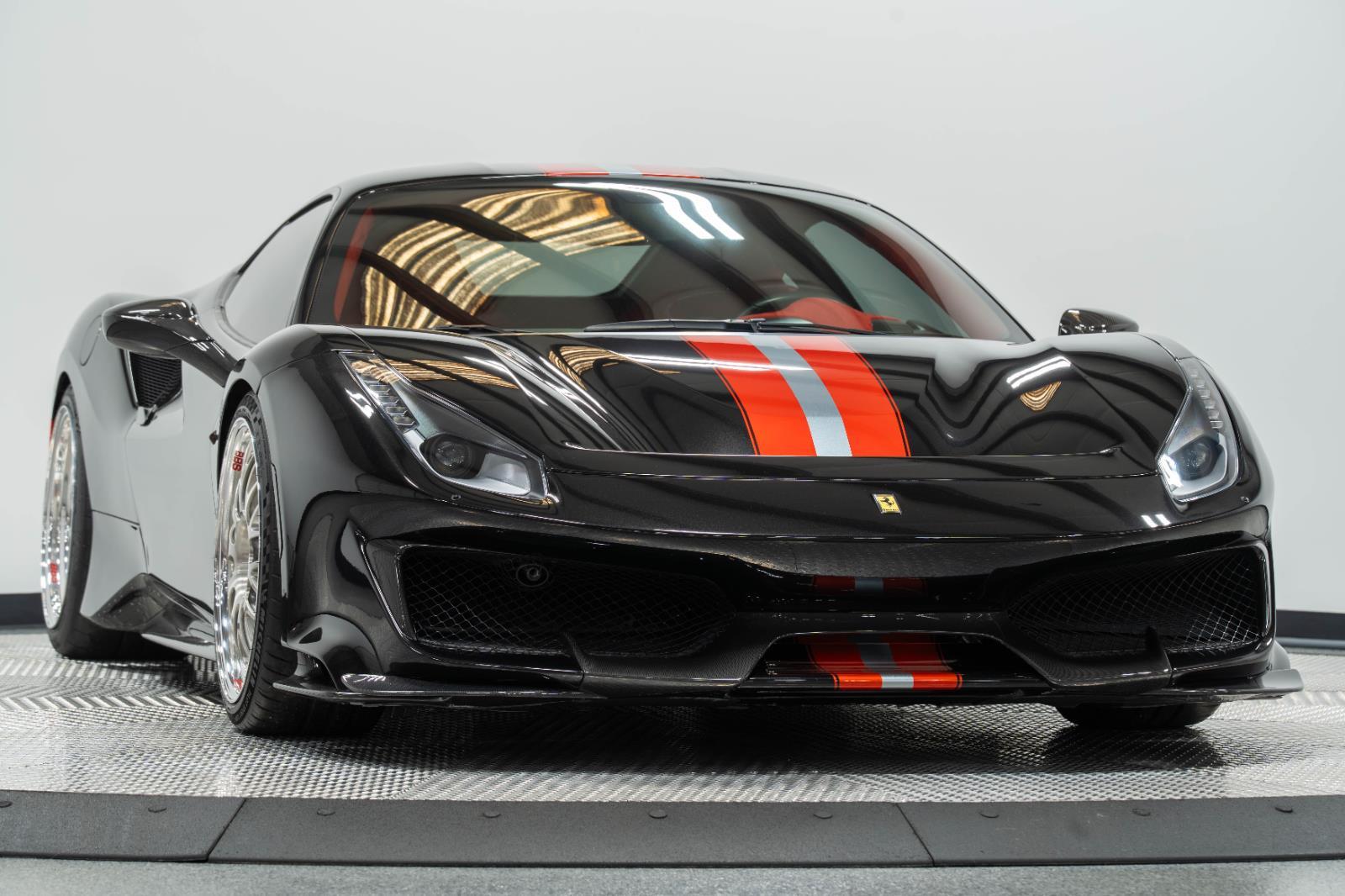 2019 Ferrari 488 -'s photo