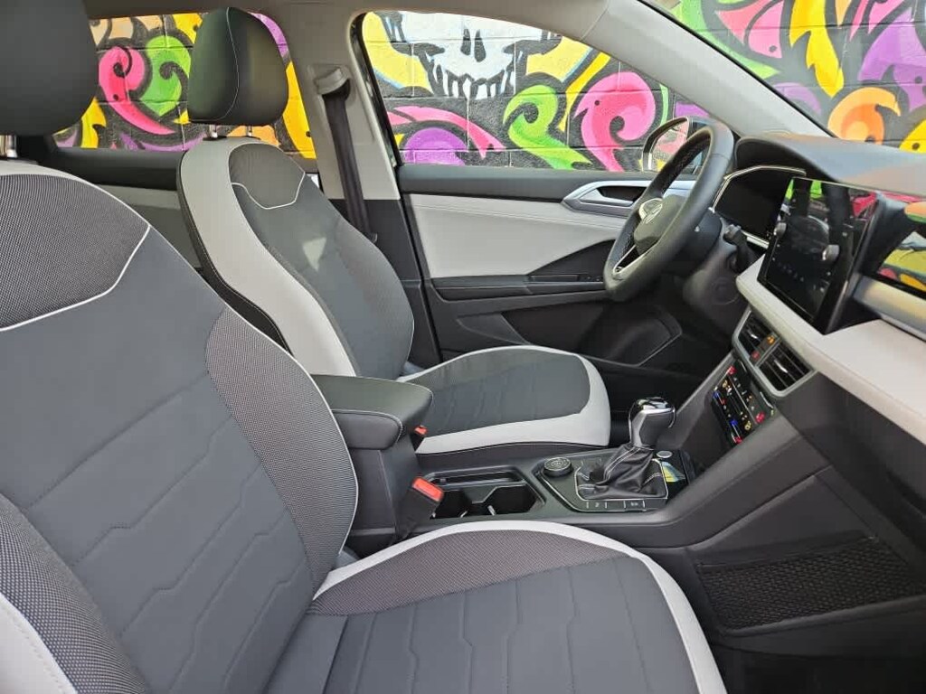 Certified 2025 Volkswagen Taos 1.5T SE SUV