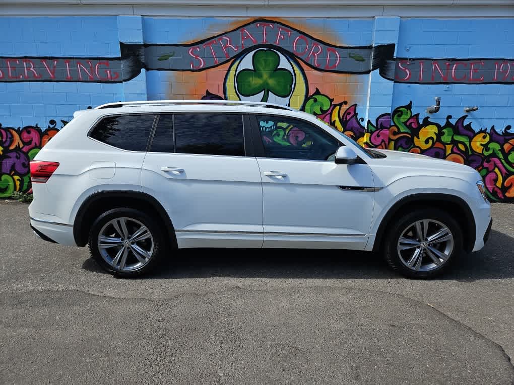 2019 Volkswagen Atlas V6 SEL R-Line photo 3