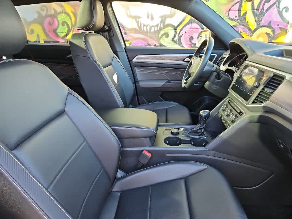 2021 Volkswagen Atlas Cross Sport SE Technology photo 4