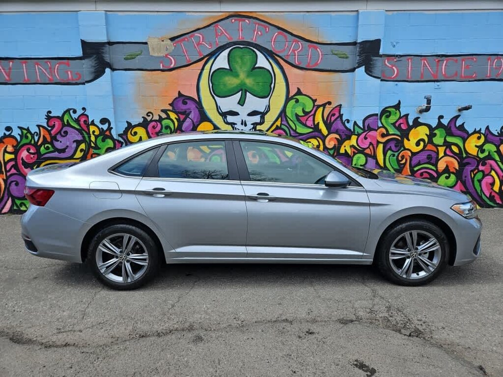 Certified 2023 Volkswagen Jetta 1.5T SE Sedan
