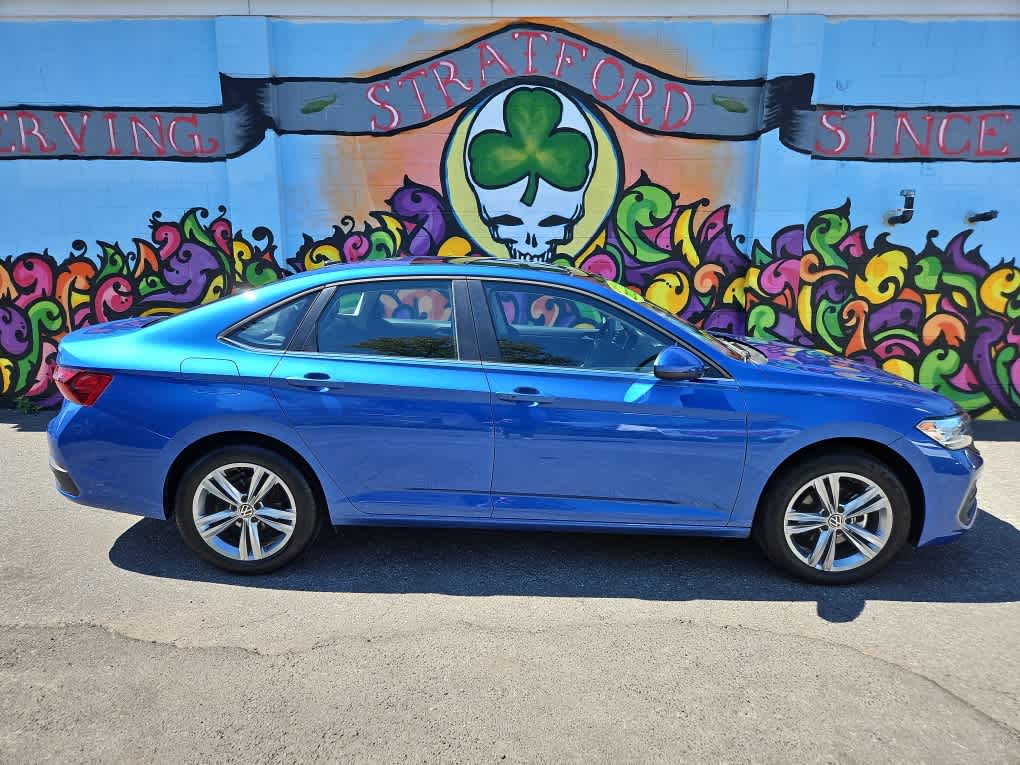 2023 Volkswagen Jetta 1.5T SE photo 3