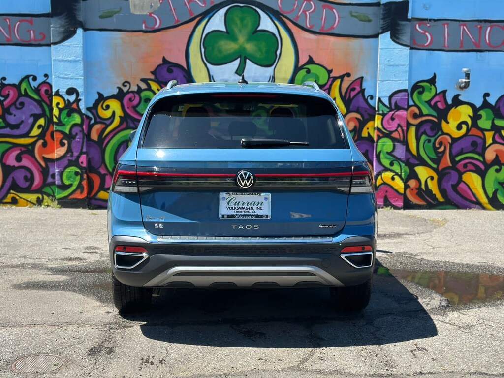 Used 2025 Volkswagen Taos 1.5T SE SUV