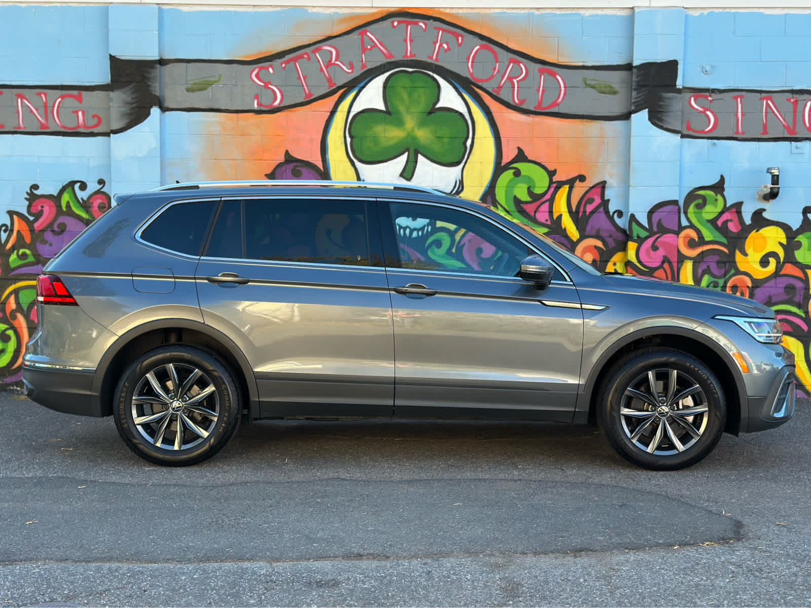2022 Volkswagen Tiguan SE photo 4