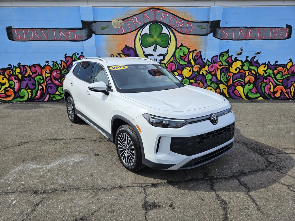 New 2025 Volkswagen Tiguan S SUV