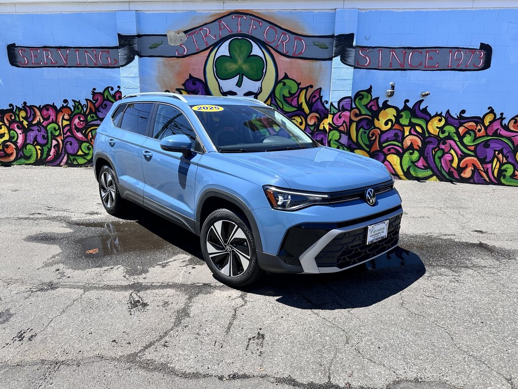 New 2025 Volkswagen Taos SE SUV