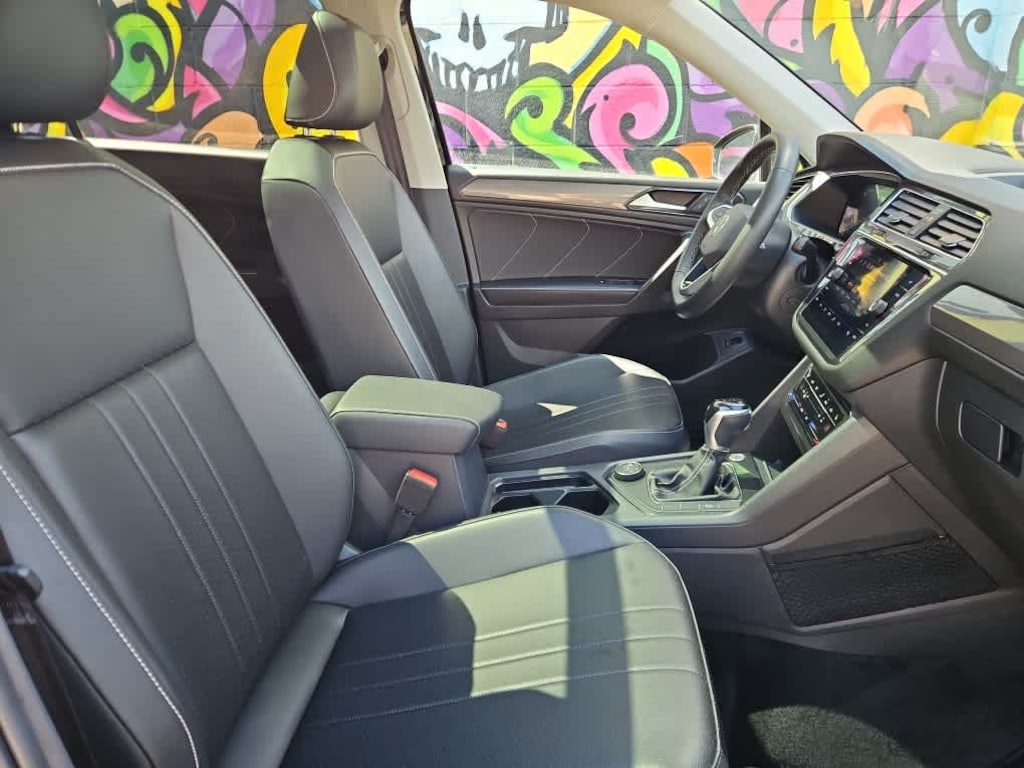 Used 2024 Volkswagen Tiguan 2.0T SE SUV