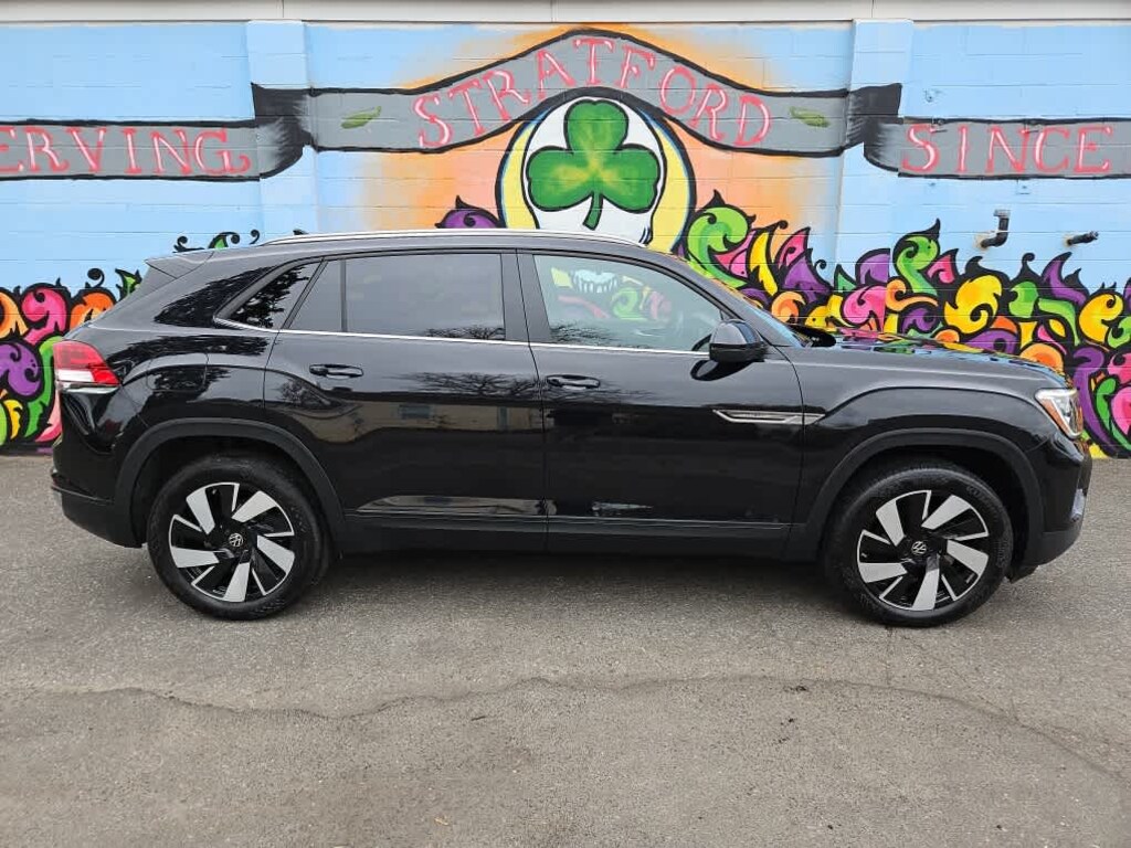 Certified 2025 Volkswagen Atlas Cross Sport 2.0T SE w/Technology SUV