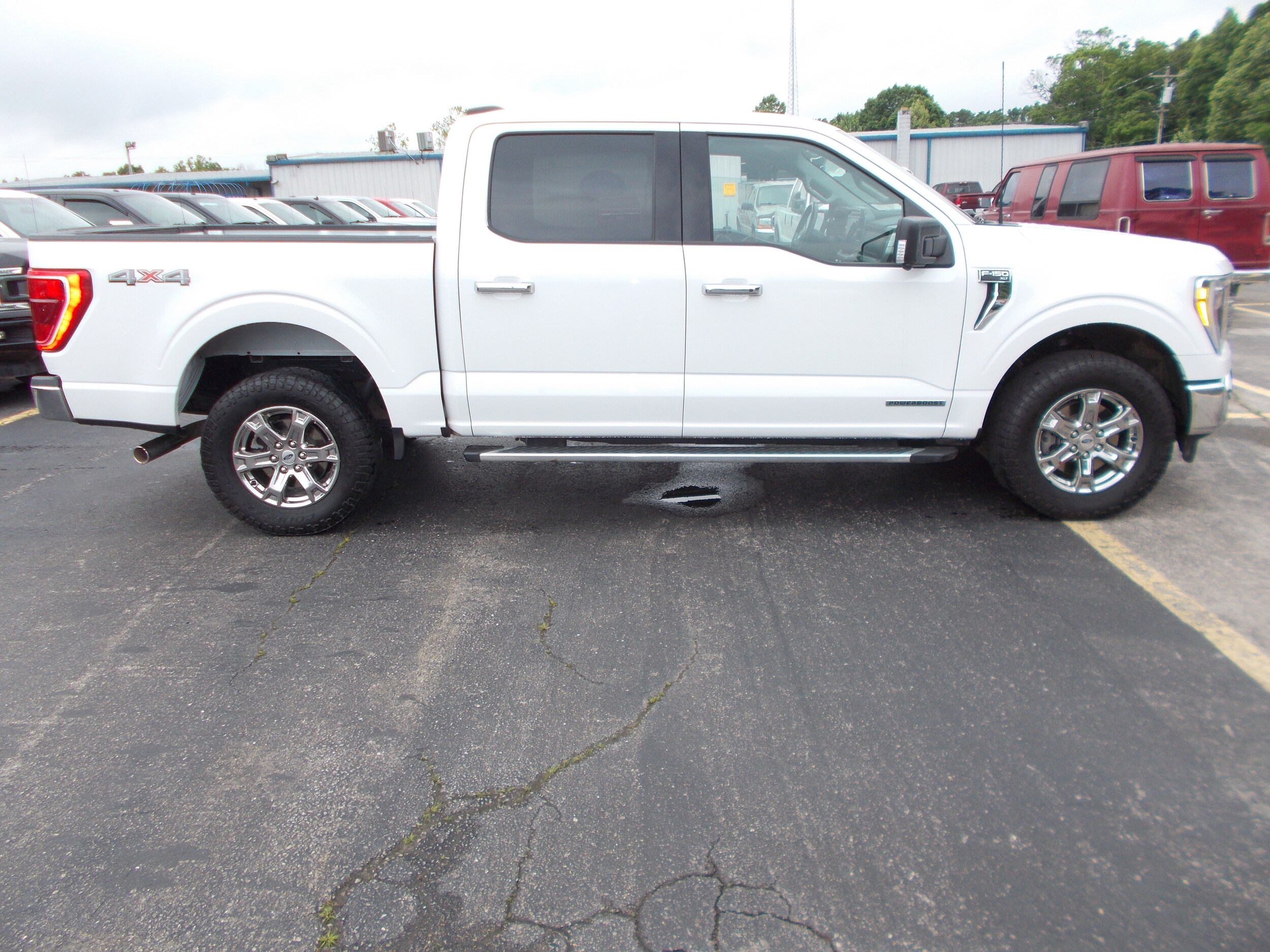 2022 Ford F-150 XLT photo 2