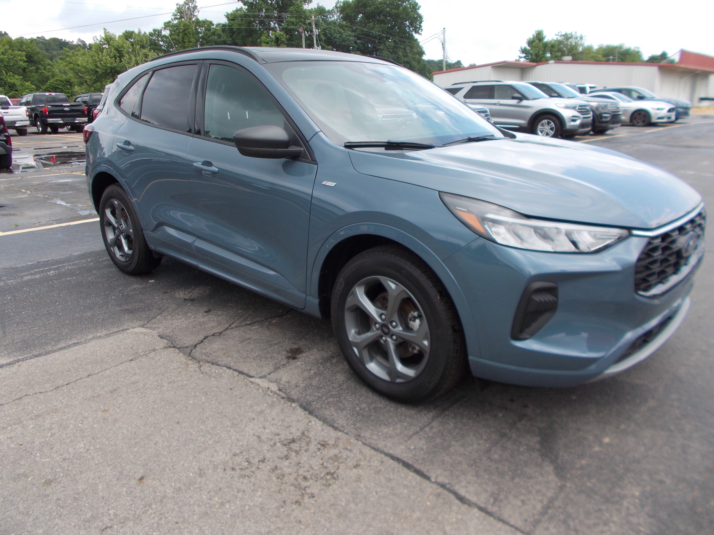 2023 Ford Escape ST-Line's photo