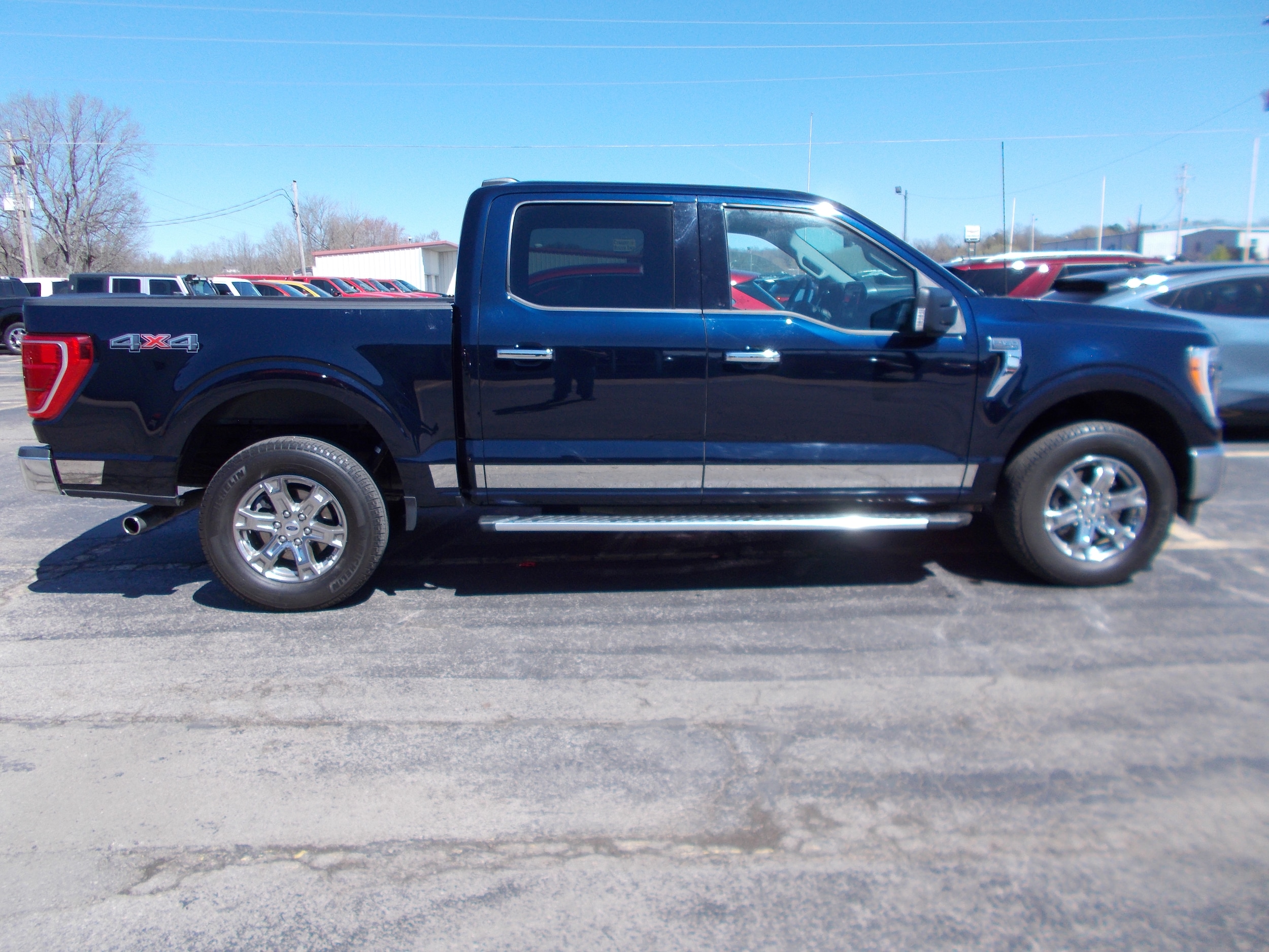 Used 2022 Ford F-150 XLT with VIN 1FTEW1EP4NFA09403 for sale in Doniphan, MO