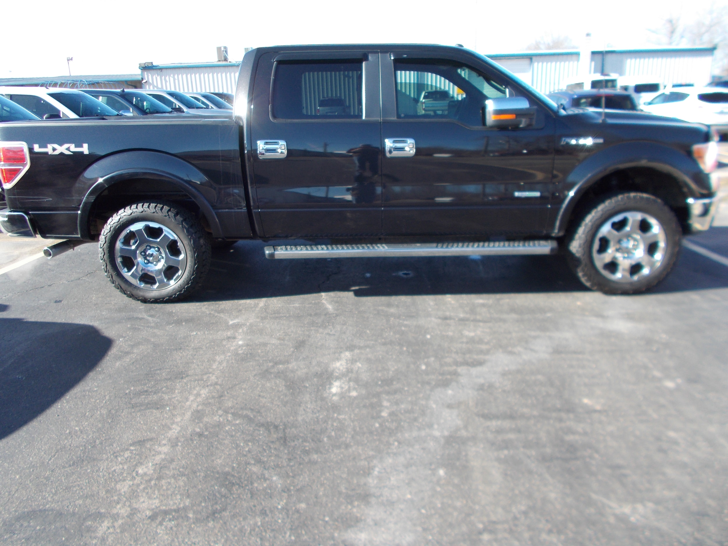 Used 2011 Ford F-150 Lariat with VIN 1FTFW1ET6BFB75323 for sale in Doniphan, MO