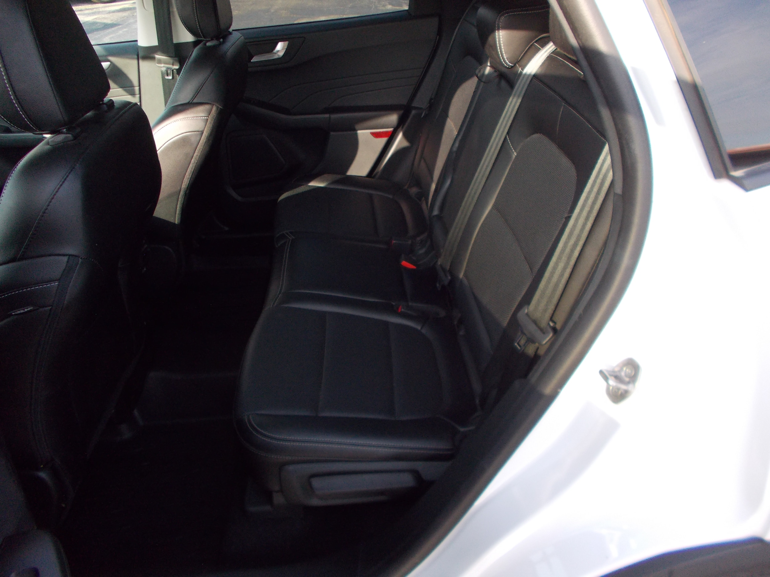 2022 Ford Escape SEL - Photo 10