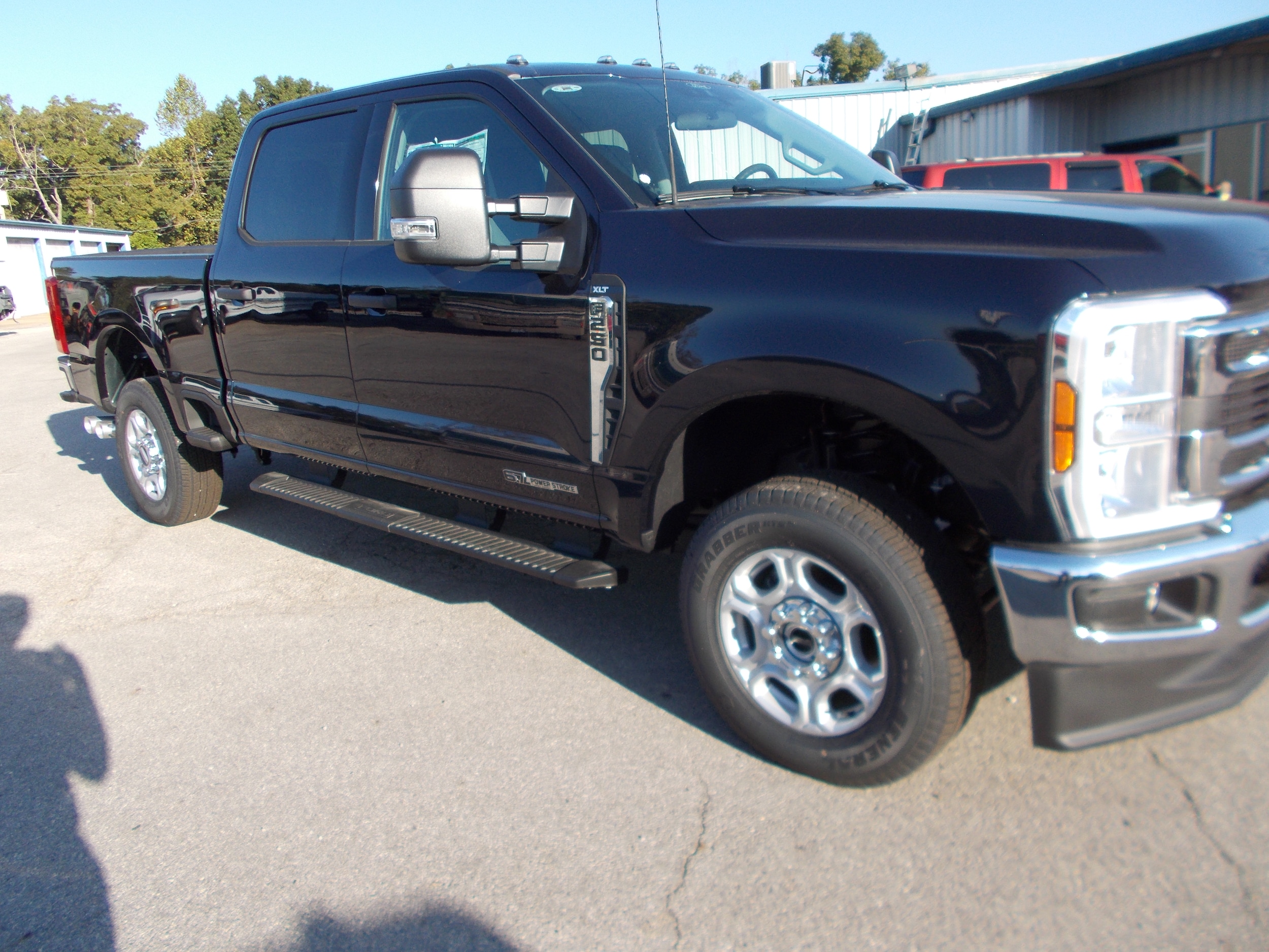 2025 Ford F-250 Super Duty XLT's photo