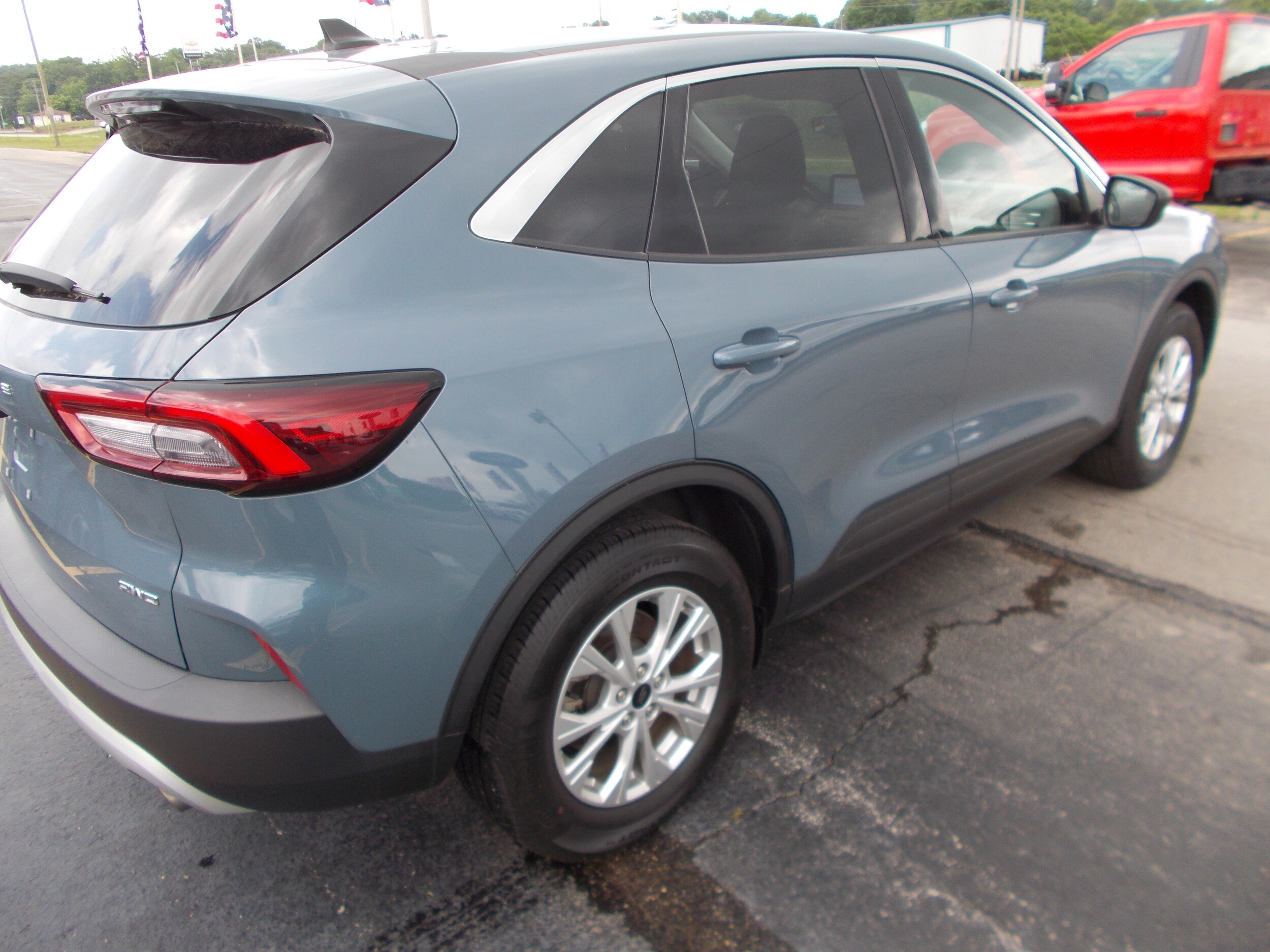 2023 Ford Escape Active photo 3