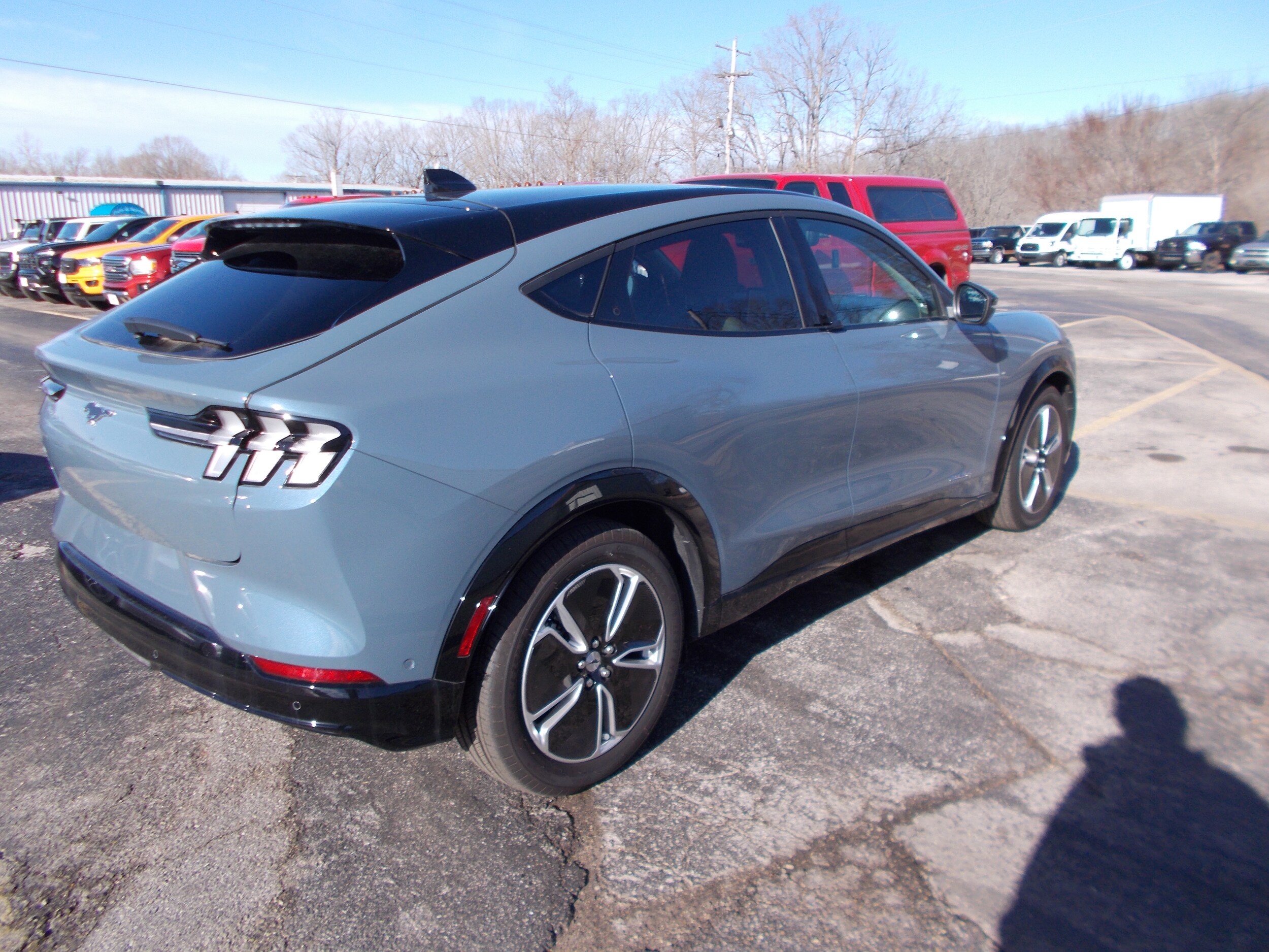 2023 Ford Mustang Mach-E Premium photo 2
