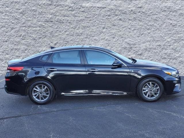 Certified 2020 Kia Optima LX with VIN 5XXGT4L37LG428279 for sale in Frankfort, IL