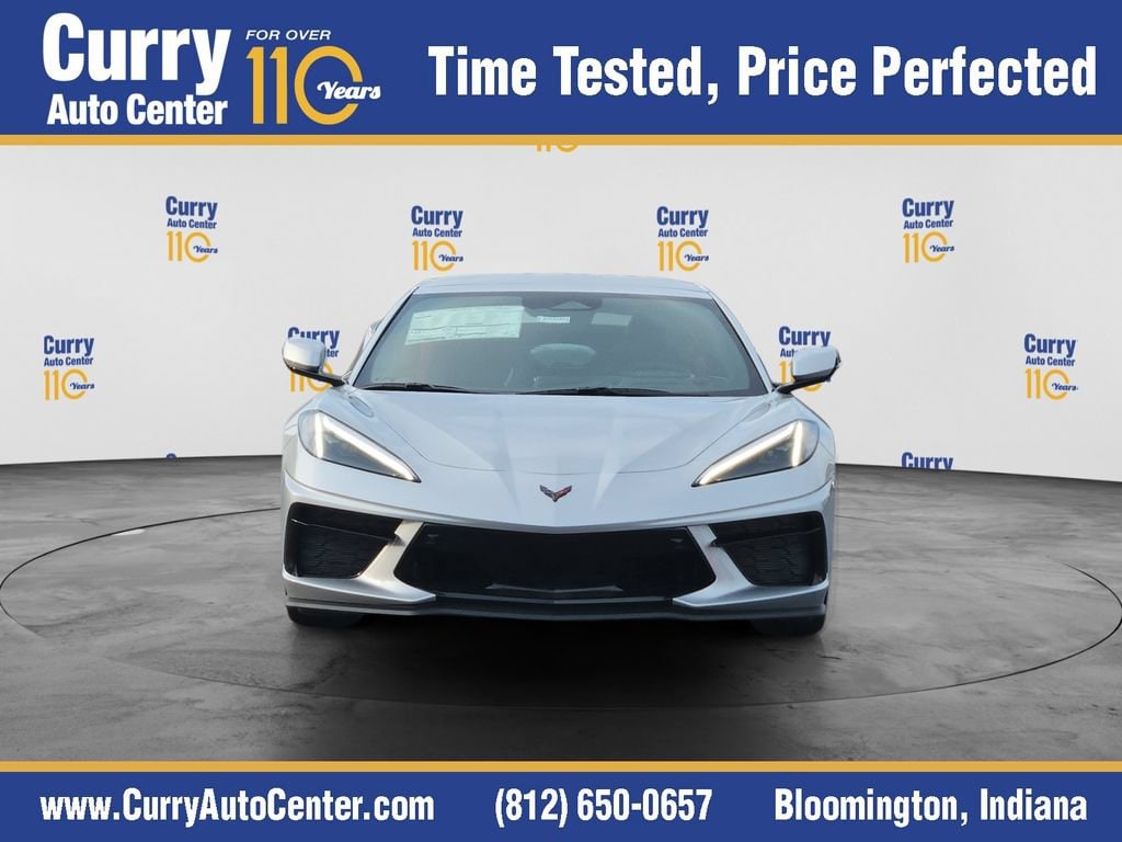 2027 Chevrolet Corvette 3LT - Photo 8