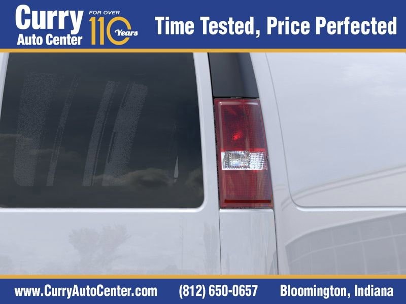 2025 Chevrolet Express Cargo Work Van - Photo 11