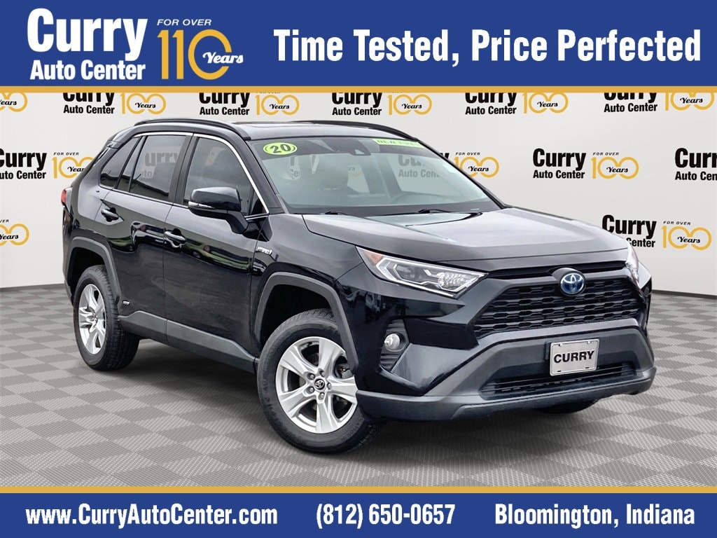 2020 Toyota RAV4 XLE's photo