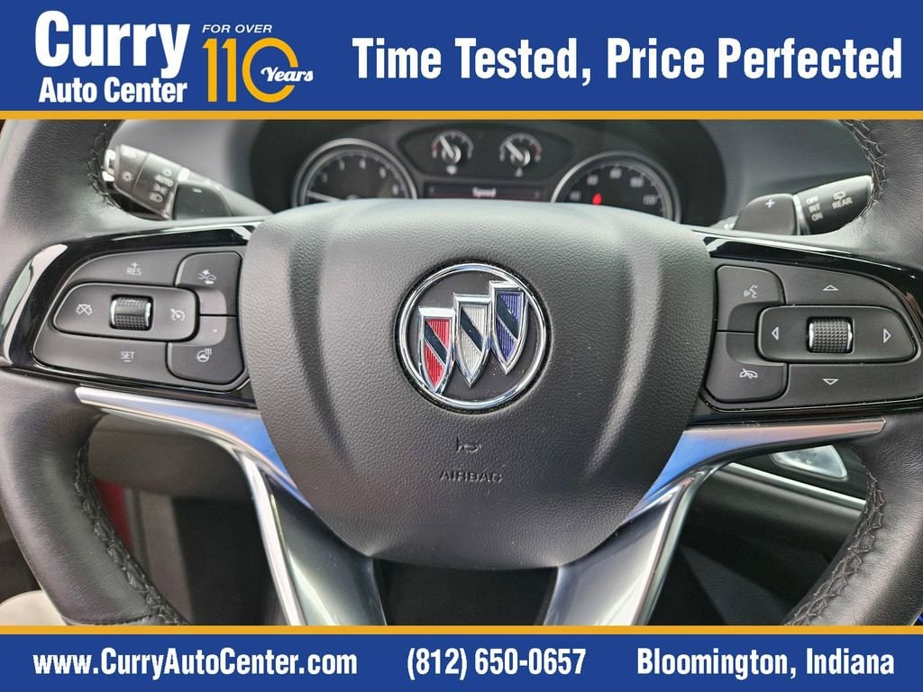 2022 Buick Enclave Essence AWD's photo