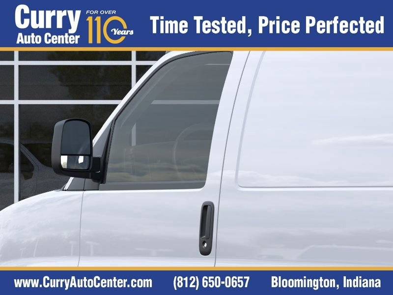 2025 Chevrolet Express Cargo Work Van - Photo 12