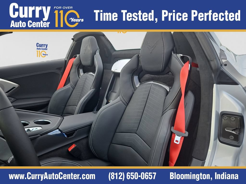 2027 Chevrolet Corvette 3LT - Photo 13