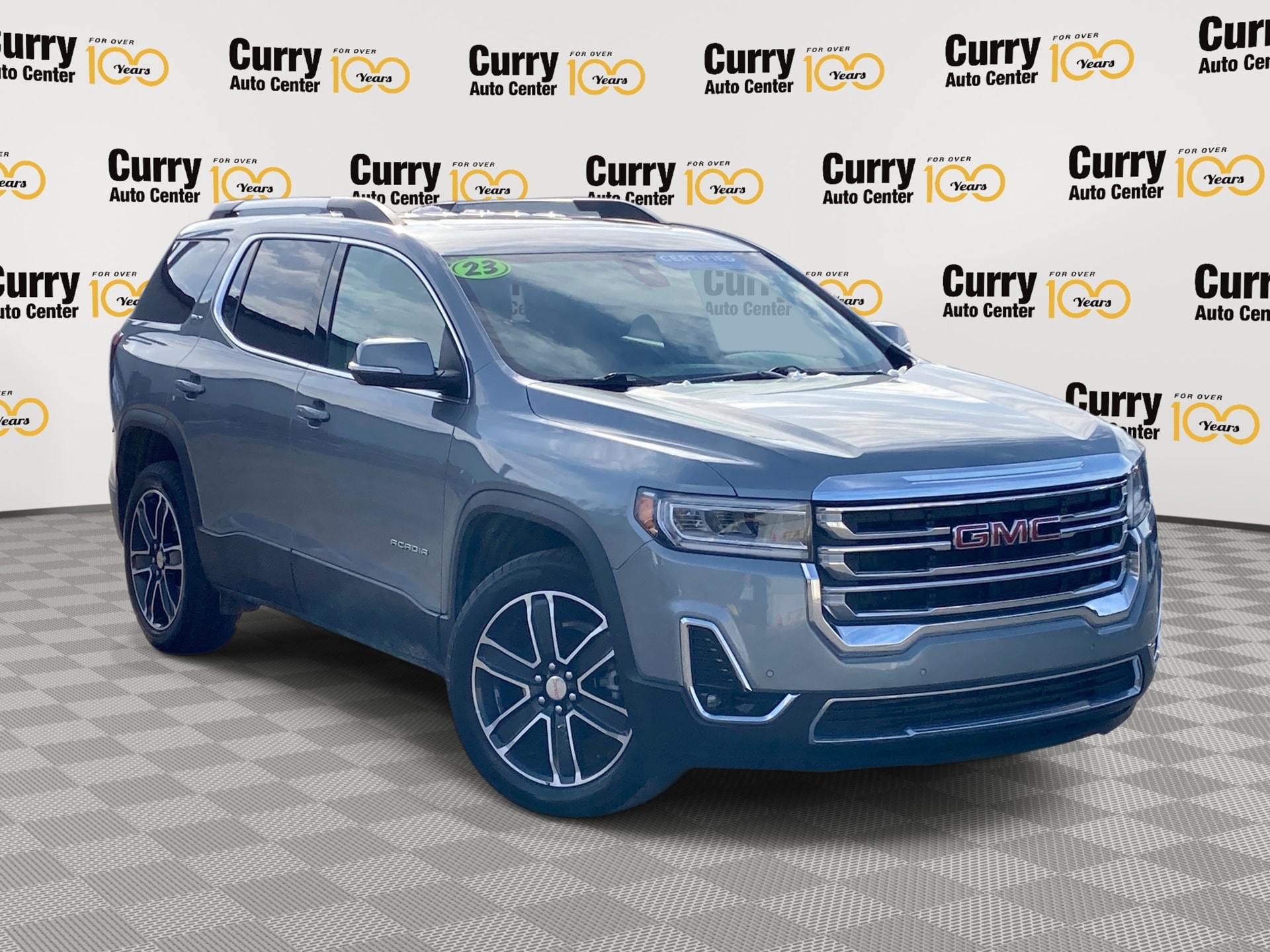 2023 GMC Acadia SLT's photo