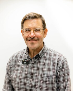 Staff member John Beatty from ID_02d114