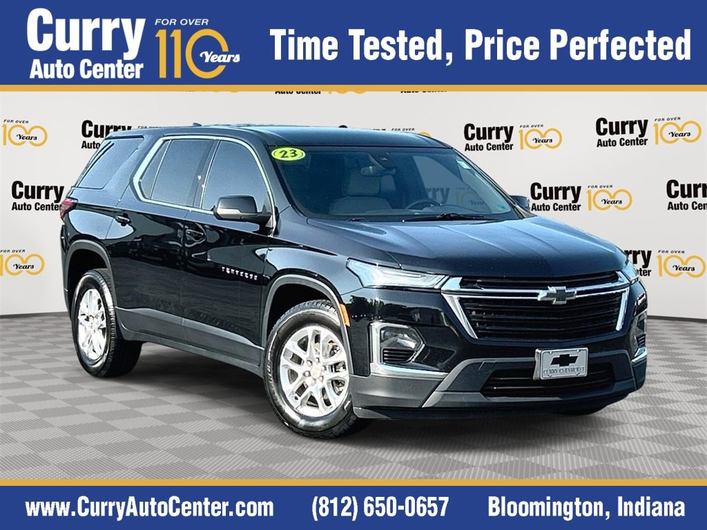 2023 Chevrolet Traverse LS's photo