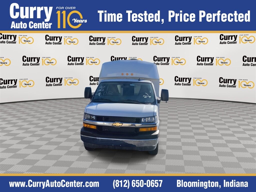 New 2025 Chevrolet Express Cutaway 3500 1WT Cutaway Van