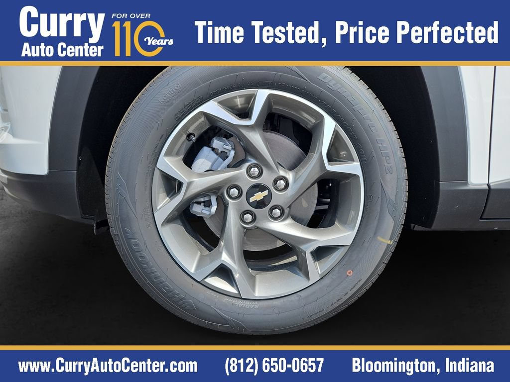 2026 Chevrolet Trax LT - Photo 9