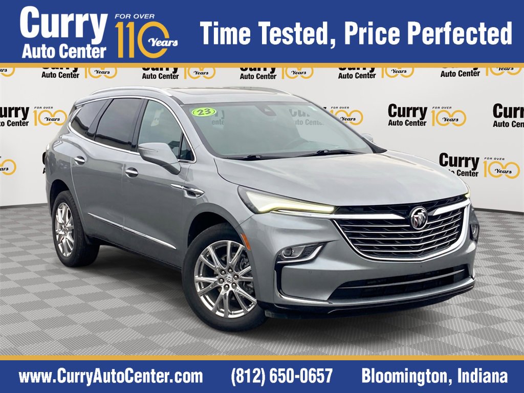 2023 Buick Enclave Essence's photo