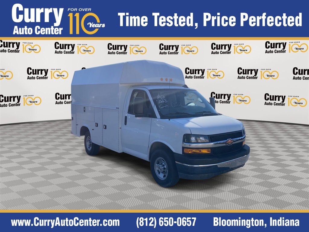 New 2025 Chevrolet Express Cutaway 3500 1WT Cutaway Van