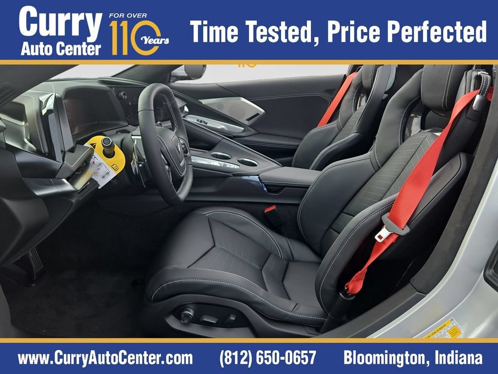 2027 Chevrolet Corvette 3LT - Photo 10