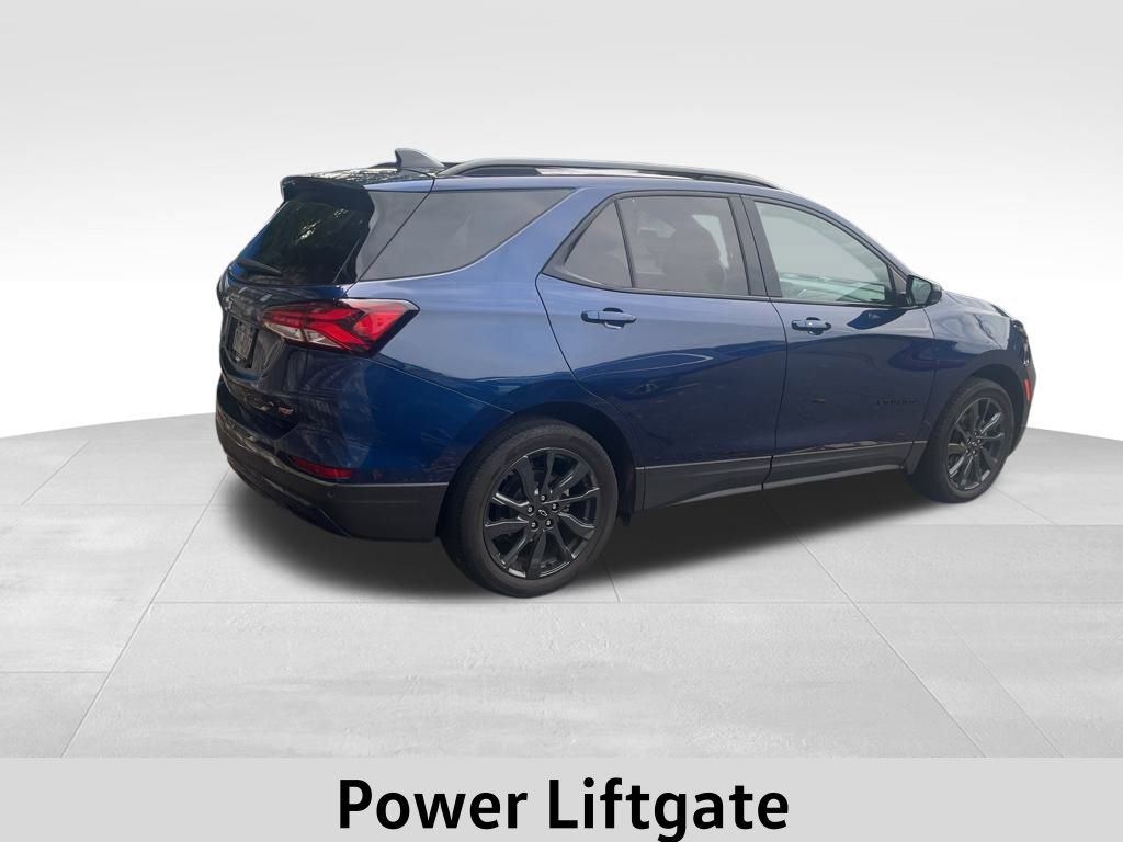 2022 Chevrolet Equinox RS photo 3