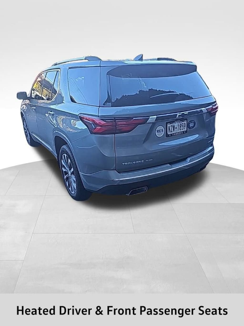 Used 2023 Chevrolet Traverse Premier SUV