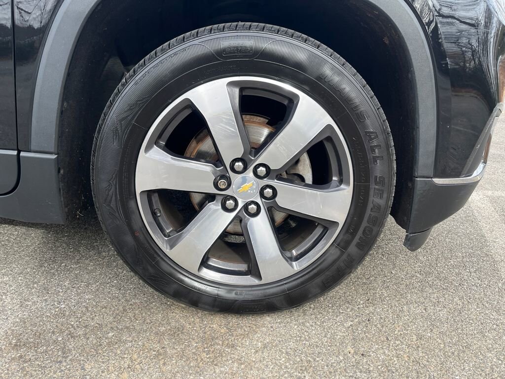 Used 2020 Chevrolet Traverse LT Leather SUV