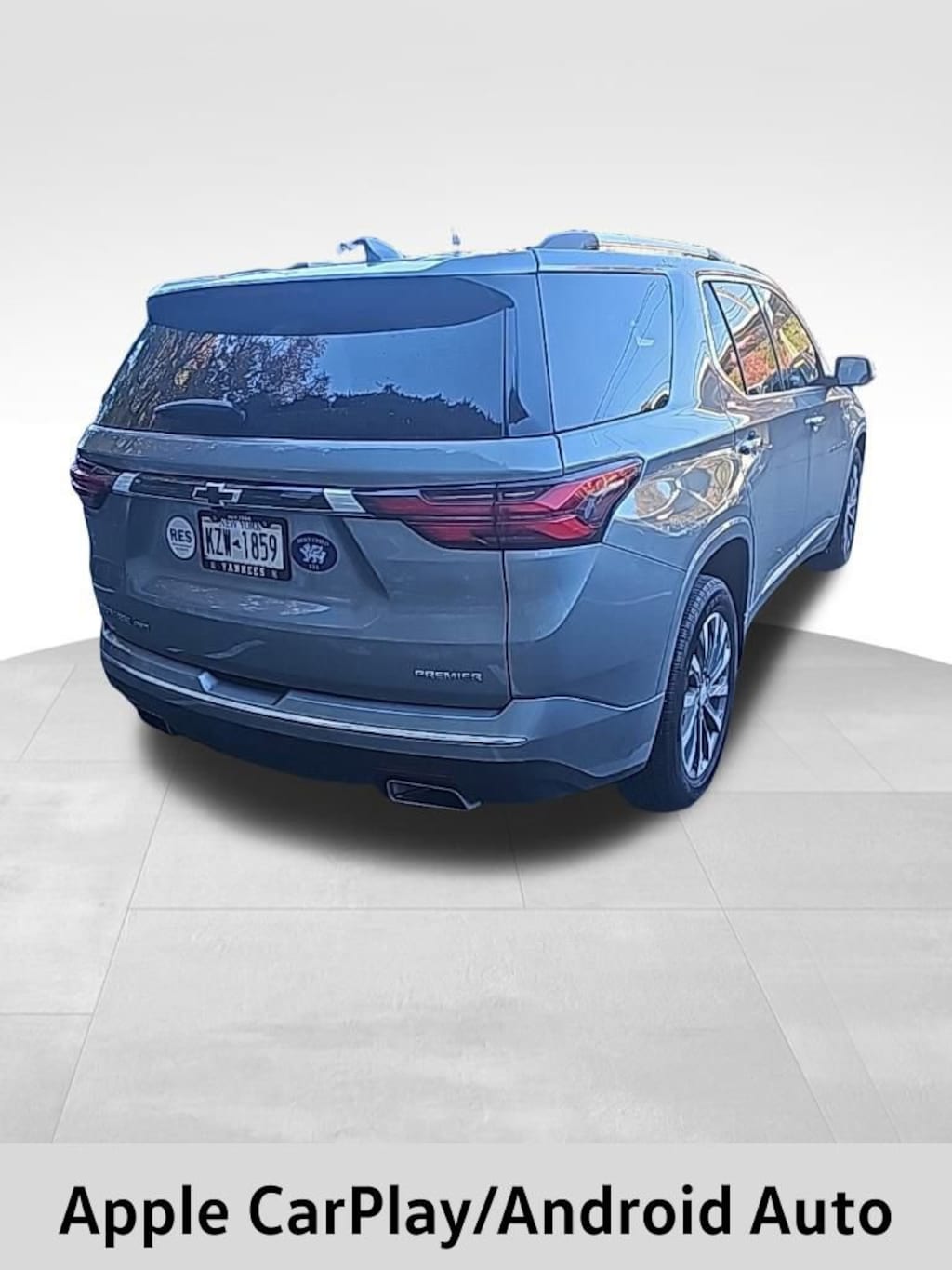 Used 2023 Chevrolet Traverse Premier SUV