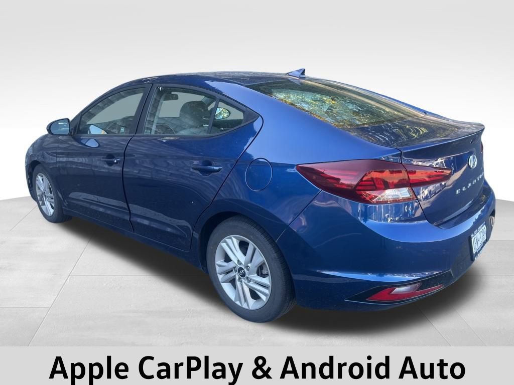 2020 Hyundai Elantra SEL photo 3