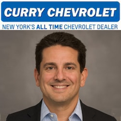 Staff member Mike Crispinelli from ID_96d2f03e6262
