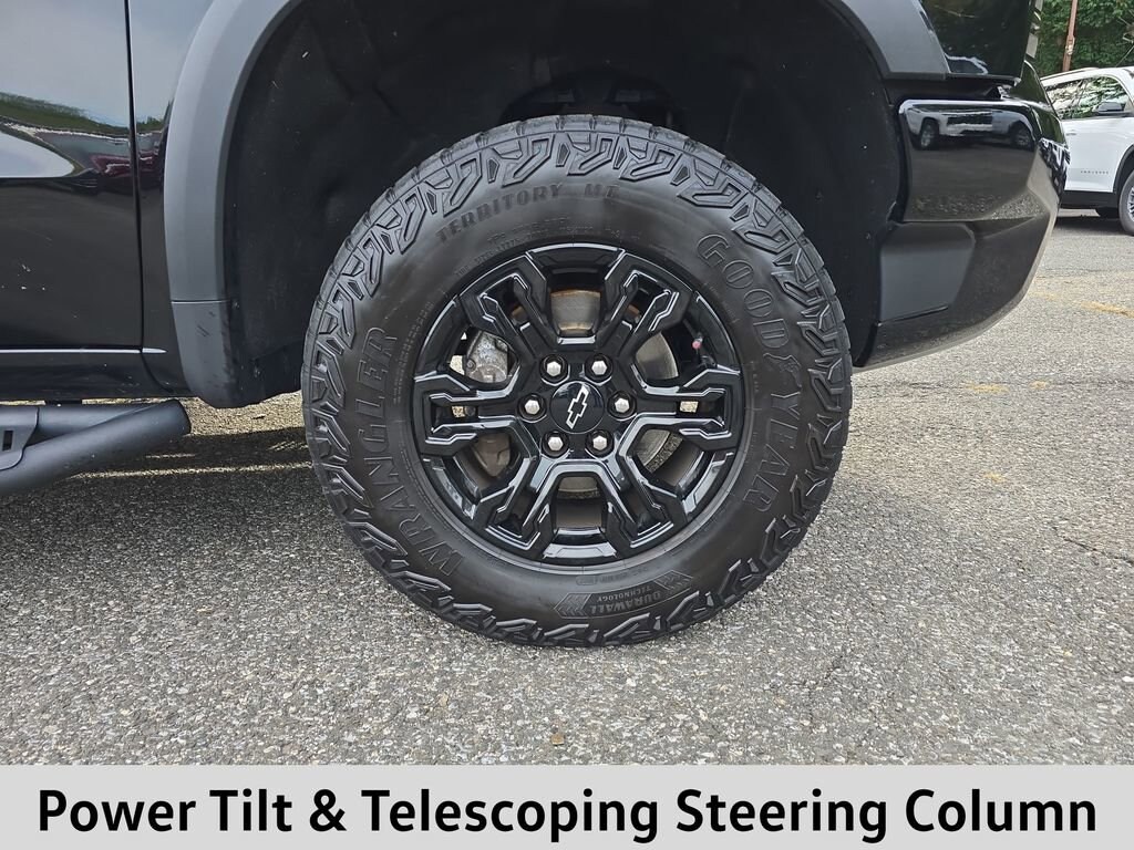 2022 Chevrolet Silverado 1500 ZR2 photo 2