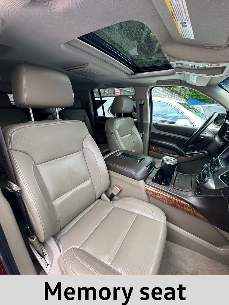 Used 2019 Chevrolet Suburban Premier with VIN 1GNSKJKC5KR297126 for sale in Scarsdale, NY