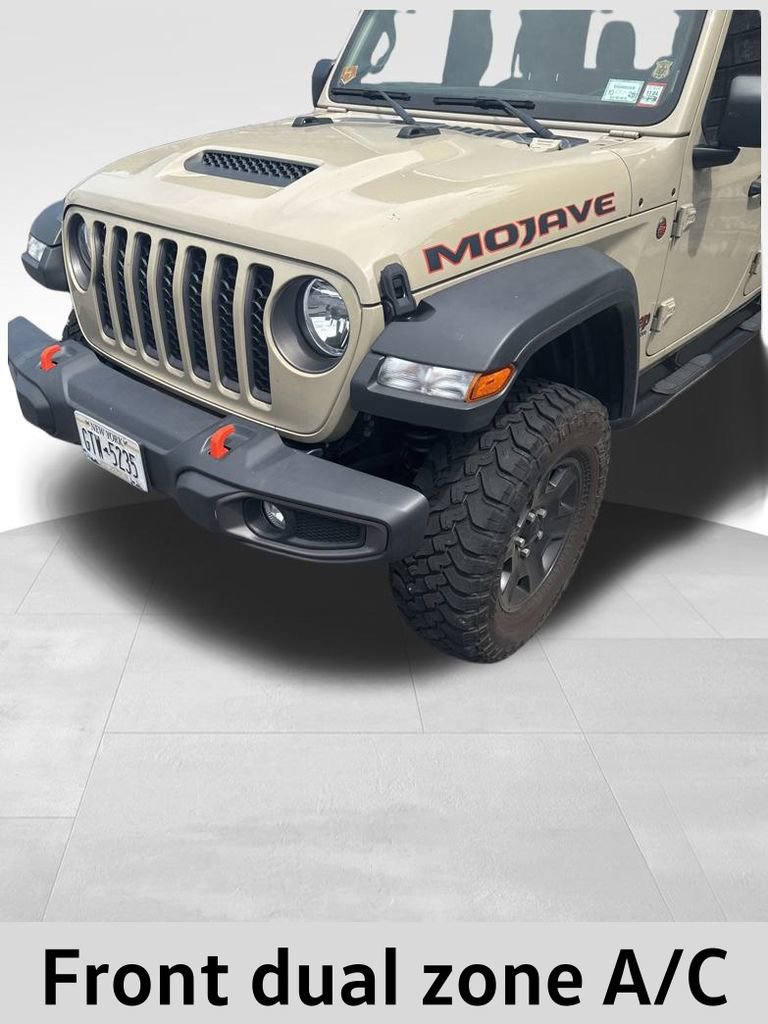 2020 Jeep Gladiator Mojave photo 2