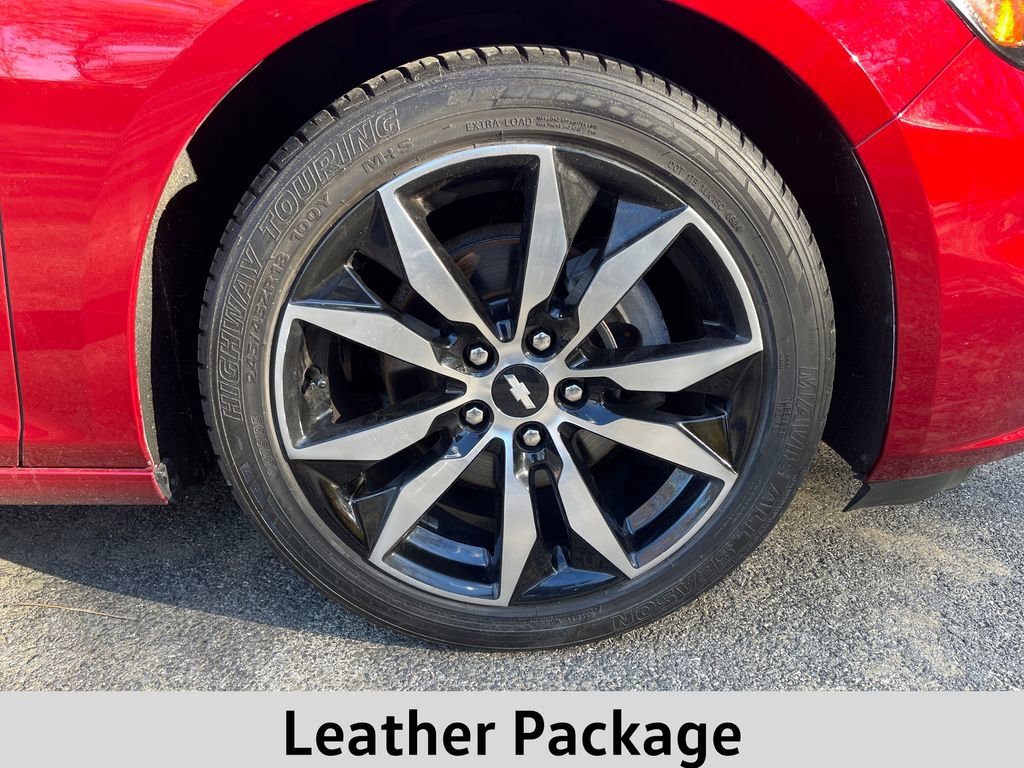 Used 2017 Chevrolet Malibu 1LT with VIN 1G1ZE5STXHF252692 for sale in Scarsdale, NY