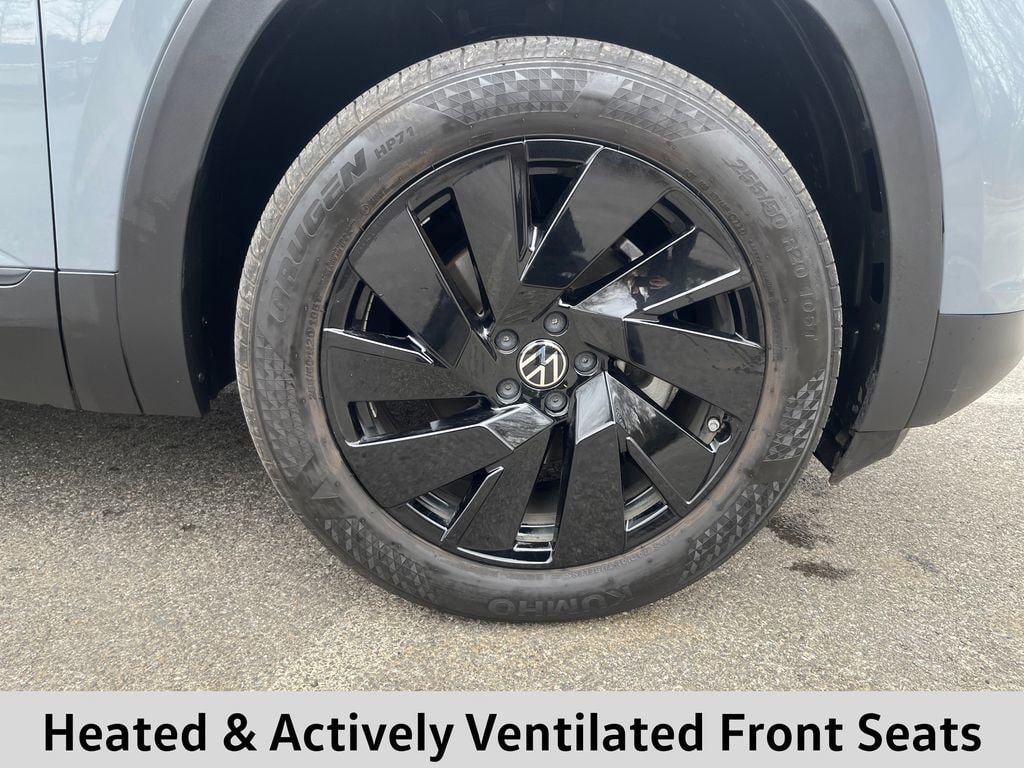 Used 2024 Volkswagen Atlas Cross Sport 2.0T SE w/Technology SUV