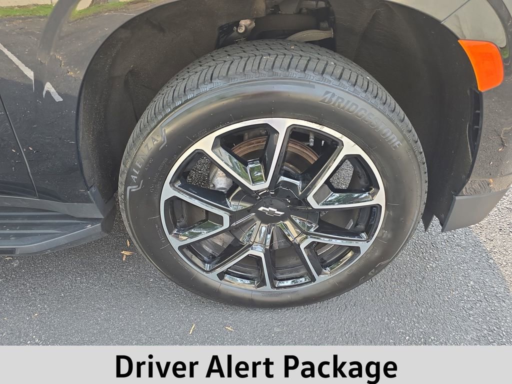 Used 2022 Chevrolet Tahoe RST with VIN 1GNSKRKD9NR356772 for sale in Scarsdale, NY