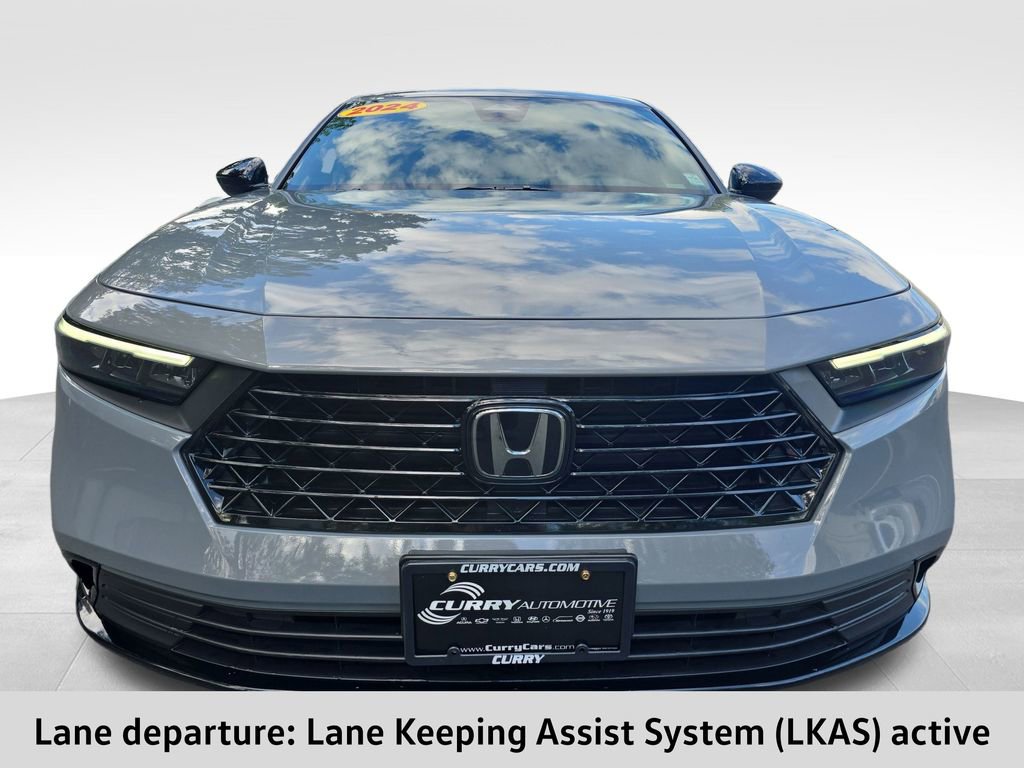 2024 Honda Accord Hybrid Sport-L photo 3