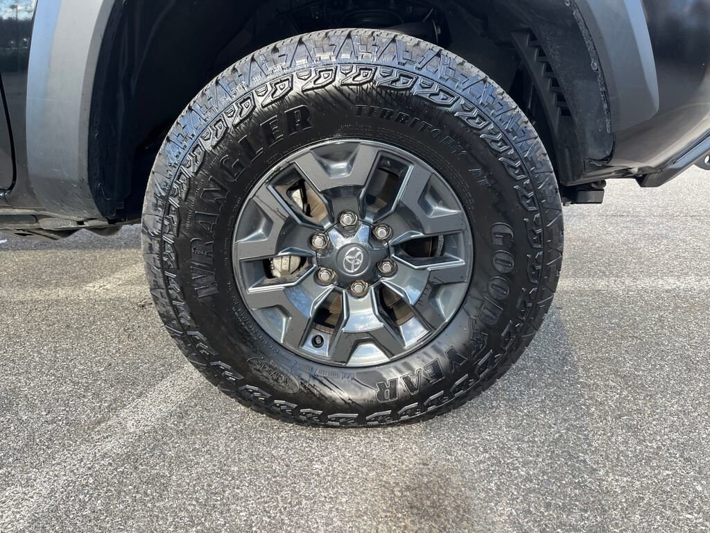 Used 2023 Toyota Tacoma 4WD SR Truck Double Cab